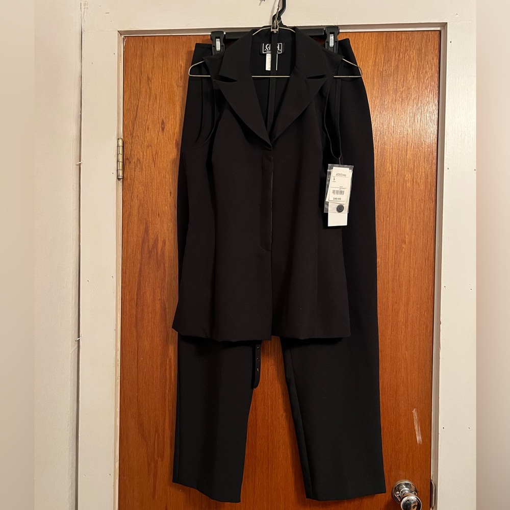 NWT City Triangles 2-piece Outfit